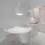 Luxury White Apartment Rom