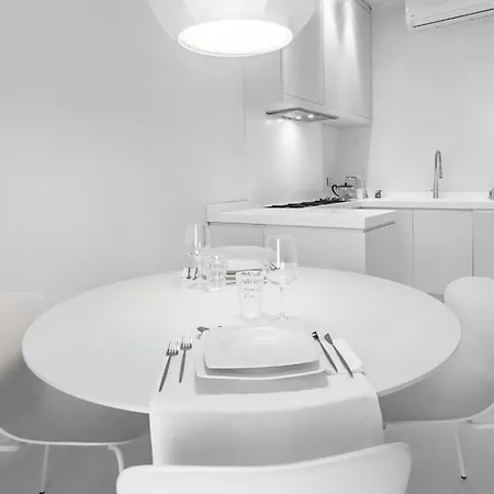 Апартаменты Luxury White Рим