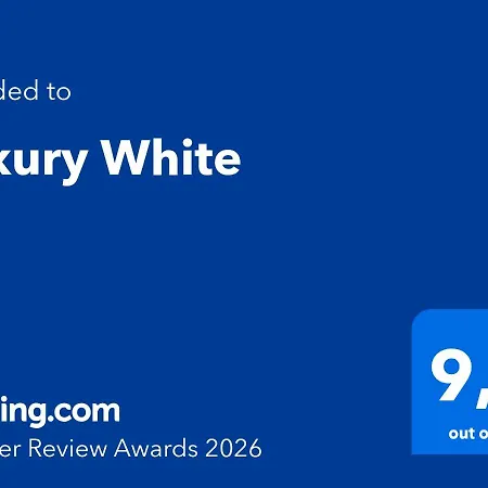 Luxury White Apartman