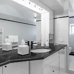 Luxury White * Rome