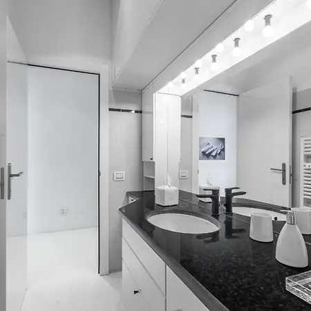 Apartment Luxury White *